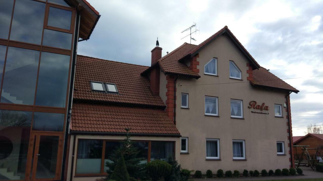 Pokoje Goscinne Rafa Bobolin Zewnętrze zdjęcie